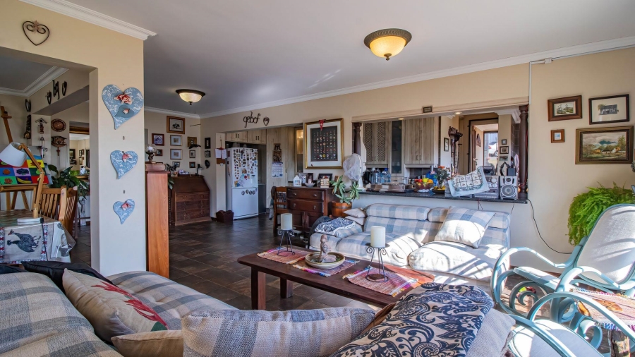4 Bedroom Property for Sale in Deneysville Free State